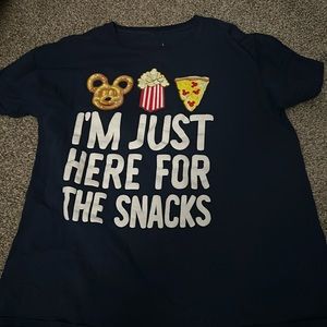 Disneyland “I’m just here for the snacks” Youth XL shirt